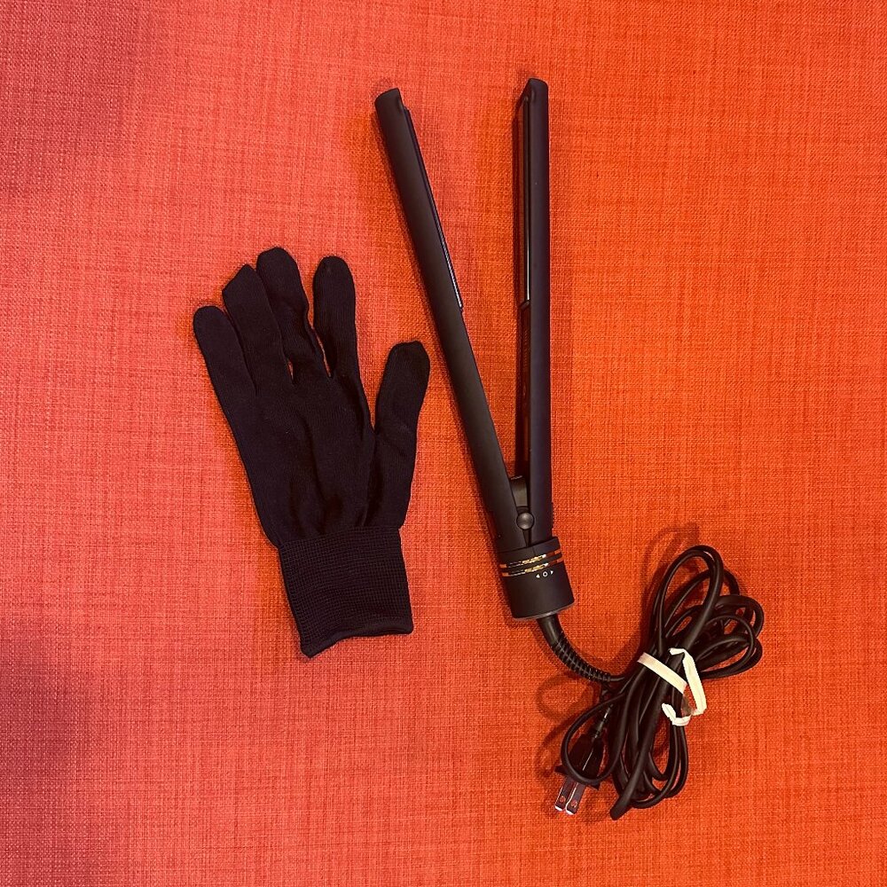 HOT TOOLS Pro Artist Black Gold Ionic 1 Inch Flat Iron